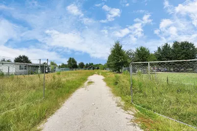 771 County Road 3558, Cleveland, TX 77327 - Photo 3