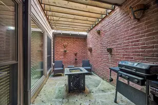 7447 Cambridge St, Houston, TX 77054 - Photo 25