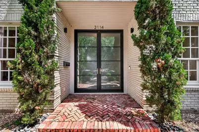 2114 Wroxton Road, Houston, TX 77005 - Photo 3