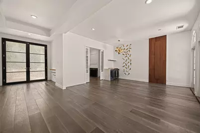 2114 Wroxton Road, Houston, TX 77005 - Photo 9