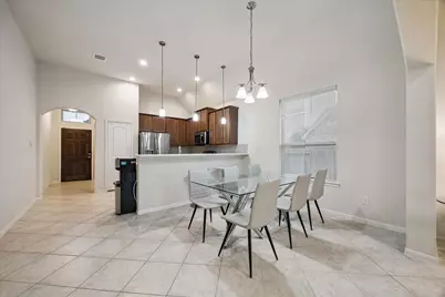 1815 Oakdale Mist Drive, Dickinson, TX 77539 - Photo 7