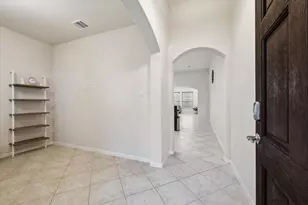 1815 Oakdale Mist Dr, Dickinson, TX 77539 - Photo 5