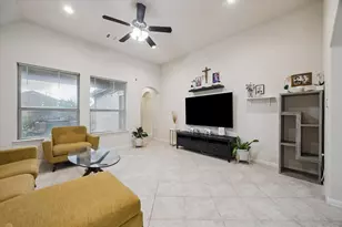 1815 Oakdale Mist Dr, Dickinson, TX 77539 - Photo 11