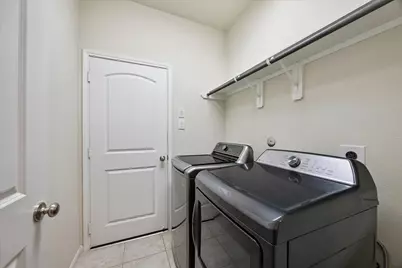 1815 Oakdale Mist Drive, Dickinson, TX 77539 - Photo 23
