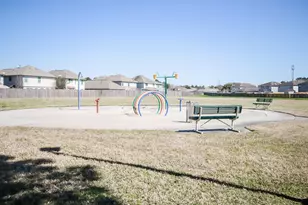 2702 Shearwater Bend Dr, Humble, TX 77396 - Photo 19