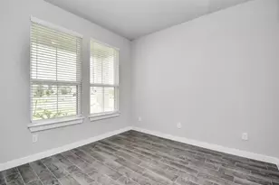 12910 Kinneskie Dr, Humble, TX 77346 - Photo 7
