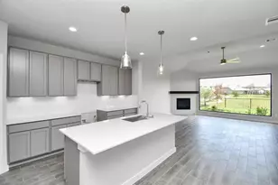 12910 Kinneskie Dr, Humble, TX 77346 - Photo 11