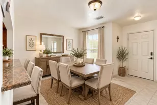 11807 Kewalo Basin Ln, Houston, TX 77034 - Photo 3
