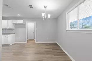 1413 N Natchez Dr, Texas City, TX 77591 - Photo 13