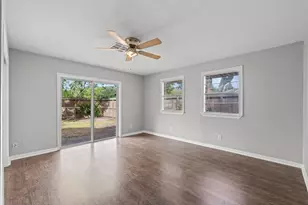 1413 N Natchez Dr, Texas City, TX 77591 - Photo 21