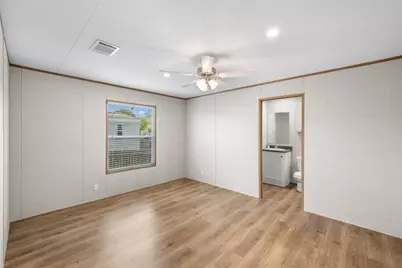 205 Setting Way, Navasota, TX 77868 - Photo 9