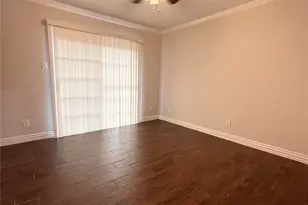 8935 Gaylord St, Houston, TX 77024 - Photo 9