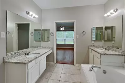6731 Auburn Oak Trail, Humble, TX 77346 - Photo 9