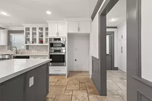 10054 Cedardale Dr, Houston, TX 77055 - Photo 19