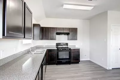 12703 Rio Nueces Lane, Rosharon, TX 77583 - Photo 5