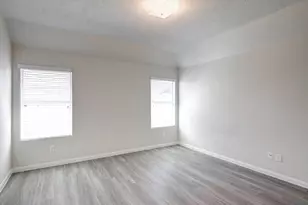 12703 Rio Nueces Ln, Rosharon, TX 77583 - Photo 11
