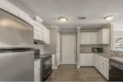 164 Varsity Drive, Huntsville, TX 77340 - Photo 11