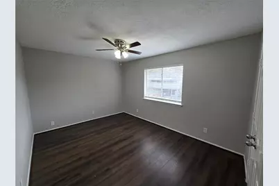 5628 Birchmont Drive #D, Houston, TX 77091 - Photo 17