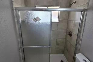 5628 Birchmont Dr, Houston, TX 77091 - Photo 21