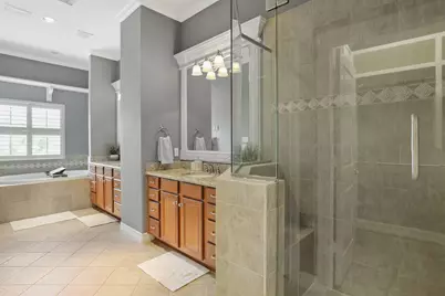 2810 Helena Street, Houston, TX 77006 - Photo 13