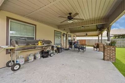 12227 Kings Path Lane, Houston, TX 77044 - Photo 21