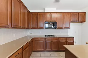 21226 Springbrook Hollow Ct, Spring, TX 77379 - Photo 11