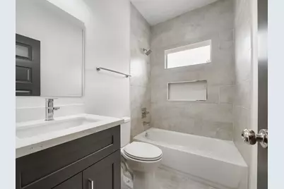 8122 Double Avenue #B, Houston, TX 77088 - Photo 15