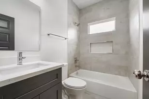 8122 Double Ave, Houston, TX 77088 - Photo 15