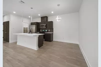 8122 Double Avenue #B, Houston, TX 77088 - Photo 5