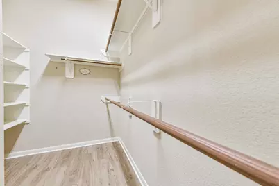 7201 Valentine Lane, Pearland, TX 77584 - Photo 13