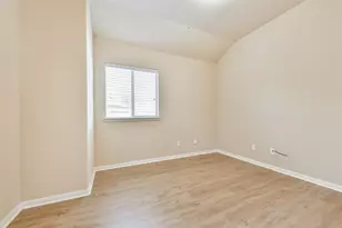 7201 Valentine Ln, Pearland, TX 77584 - Photo 17