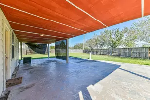 7201 Valentine Ln, Pearland, TX 77584 - Photo 19