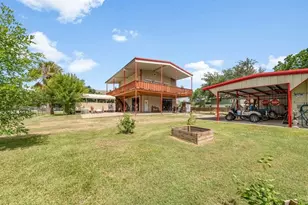 749 12th St, Dickinson, TX 77539 - Photo 3