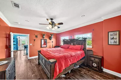749 12th Street, Dickinson, TX 77539 - Photo 9