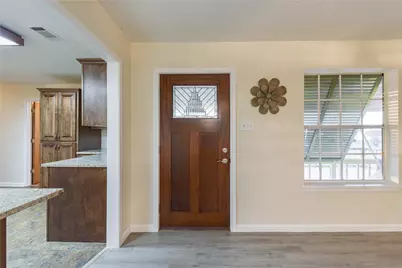 221 Flamingo Drive, Anahuac, TX 77514 - Photo 13