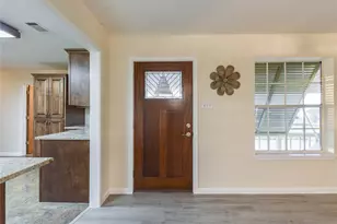 221 Flamingo Dr, Anahuac, TX 77514 - Photo 13