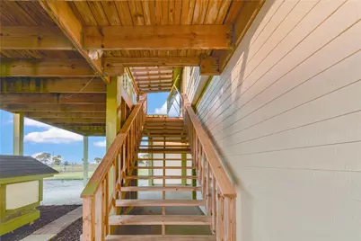 221 Flamingo Drive, Anahuac, TX 77514 - Photo 9