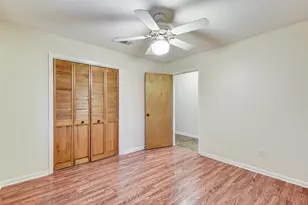 221 Flamingo Dr, Anahuac, TX 77514 - Photo 29