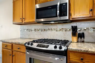 126 Rushton Circle, League City, TX 77573 - Photo 11