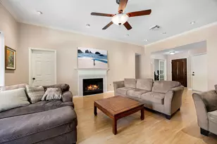 126 Rushton Cir, League City, TX 77573 - Photo 9