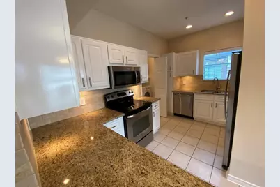 1919 Post Oak Park Drive #1301, Houston, TX 77027 - Photo 13