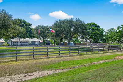 9205 County Road 273, East Bernard, TX 77435 - Photo 3