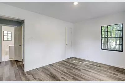 513 Mayford Street, Houston, TX 77076 - Photo 13