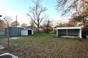 513 Mayford St, Houston, TX 77076 - Photo 19