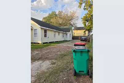108 W Humble Street, Baytown, TX 77520 - Photo 1