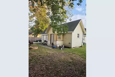 108 W Humble Street, Baytown, TX 77520 - Photo 13