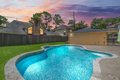 16111 Maplehurst Drive, Houston, TX 77379 - Photo 23