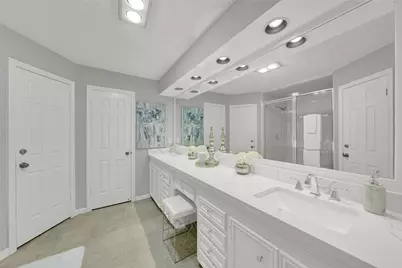 16111 Maplehurst Drive, Houston, TX 77379 - Photo 9