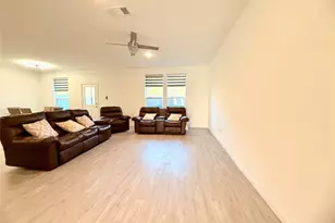 24619 Applewood Crst Ln, Porter, TX 77365 - Photo 5