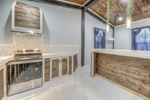 228 1 Such Rd, Livingston, TX 77351 - Photo 7